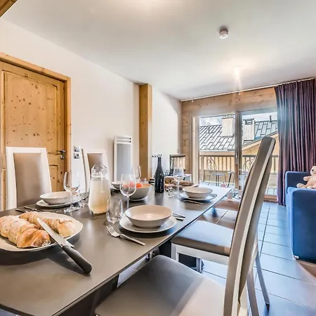 Les Balcons Etoiles - 2 Pieces Pour 4 Personnes 411 Apartment