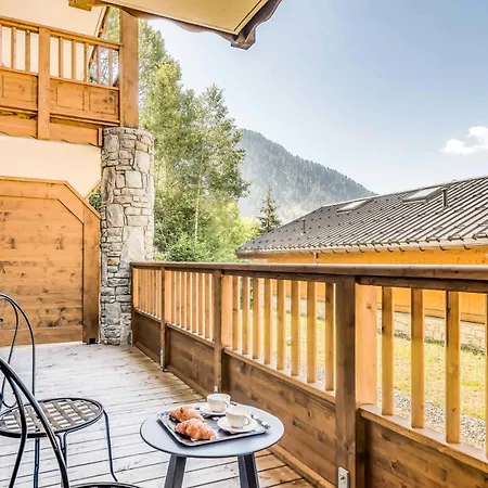 Les Balcons Etoiles - 2 Pieces Pour 4 Personnes 411 *